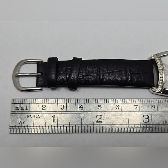 Caravelle by Bulova Womens Watch Diamond Bezel Leather Strap New Battery - Picture 8 of 11